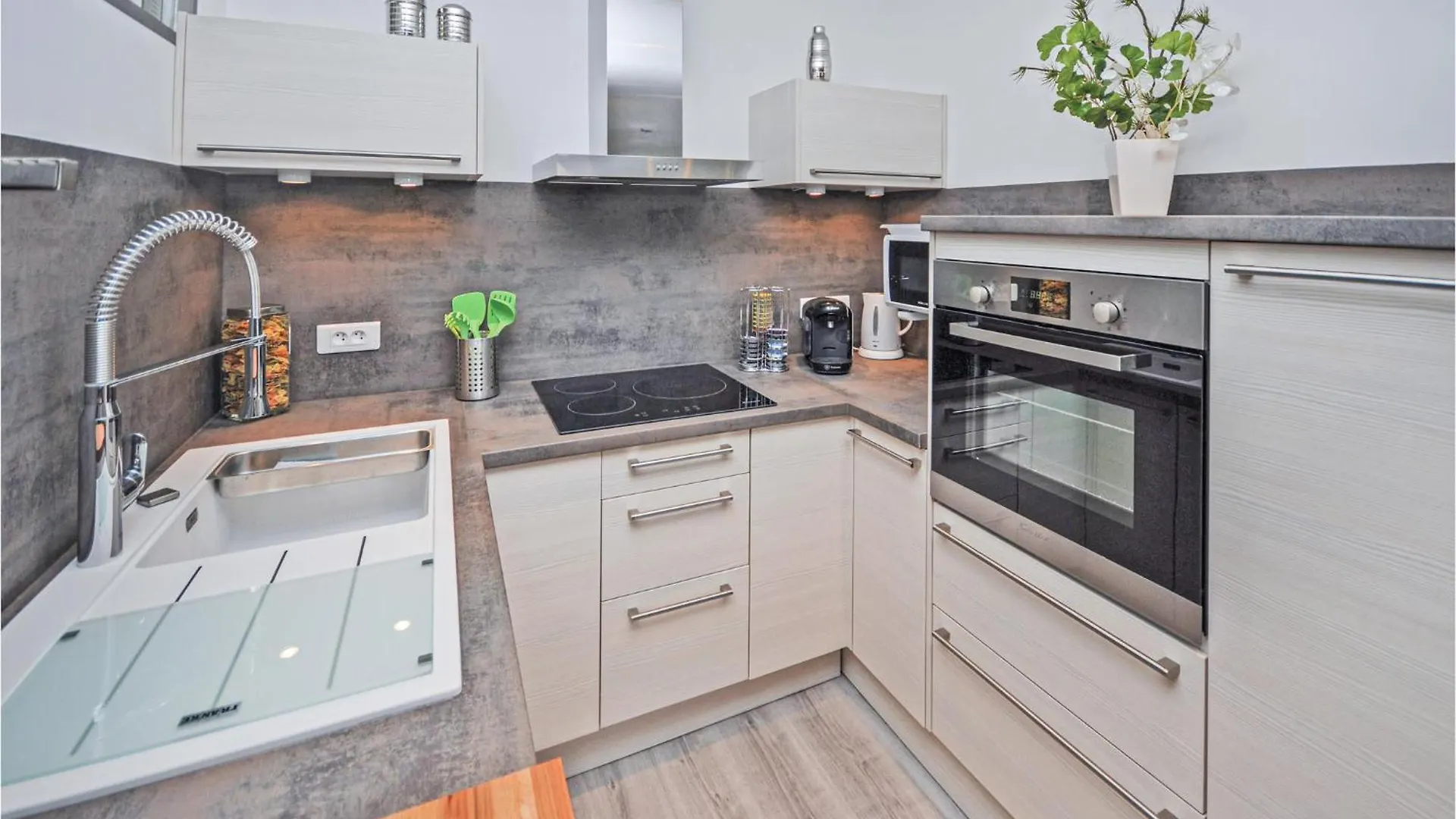 Lovely Apartment In Cannes With Kitchen France